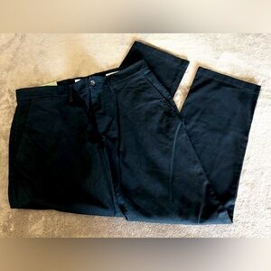 NWT Goodfellow & Co The Every Wear Men's Black Straight Chinos